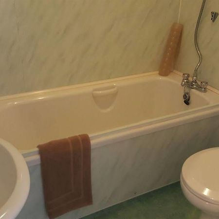 מלון לרוויק Glen Orchy House מראה חיצוני תמונה